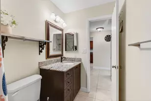 136 Lake Rebecca Dr, West Palm Beach, FL 33411 - Photo 33