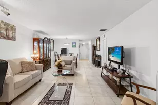 136 Lake Rebecca Dr, West Palm Beach, FL 33411 - Photo 21