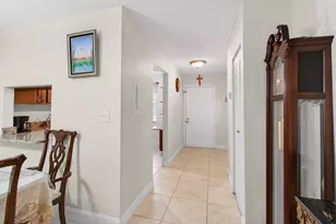 136 Lake Rebecca Dr, West Palm Beach, FL 33411 - Photo 23