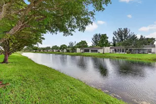 136 Lake Rebecca Dr, West Palm Beach, FL 33411 - Photo 75