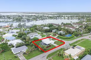 1577 Thumb Point Dr, Fort Pierce, FL 34949 - Photo 41