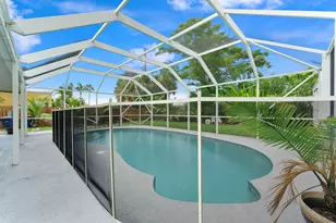1577 Thumb Point Dr, Fort Pierce, FL 34949 - Photo 31
