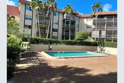 6300 S Falls Circle Drive #412, Lauderhill, FL 33319 - Photo 17