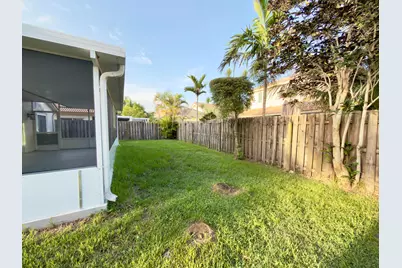 3154 NW 72nd Avenue, Margate, FL 33063 - Photo 25