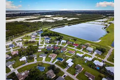 2557 SE Robin Circle, Port Saint Lucie, FL 34952 - Photo 31
