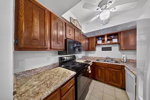 1901 Indian River Blvd, Vero Beach, FL 32960 - Photo 19