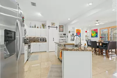 7202 Catalina Isle Drive, Lake Worth, FL 33467 - Photo 19