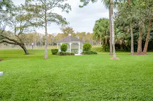 1101 Duncan Cir, Palm Beach Gardens, FL 33418 - Photo 43
