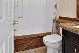 617 Ixoria Ave, Fort Pierce, FL 34982 - Photo 9