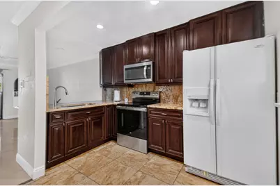 617 Ixoria Avenue #23, Fort Pierce, FL 34982 - Photo 3