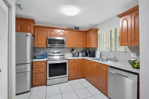 1469 Sussex Dr, North Lauderdale, FL 33068 - Photo 5