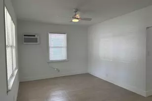 1018 NE 3rd St, Fort Lauderdale, FL 33301 - Photo 3