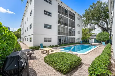 1212 SE 2nd Court #103, Fort Lauderdale, FL 33301 - Photo 15