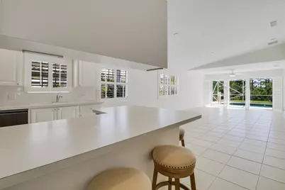8863 SE Retreat Drive, Hobe Sound, FL 33455 - Photo 19