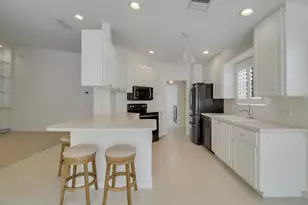 8863 SE Retreat Dr, Hobe Sound, FL 33455 - Photo 17
