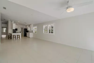 8863 SE Retreat Drive, Hobe Sound, FL 33455 - Photo 15