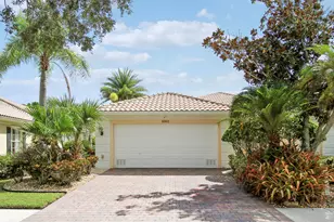 8863 SE Retreat Dr, Hobe Sound, FL 33455 - Photo 1