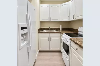 815 Middle River Drive #110, Fort Lauderdale, FL 33304 - Photo 5