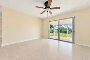 531 SW 11th Ave, Hallandale Beach, FL 33009 - Photo 13