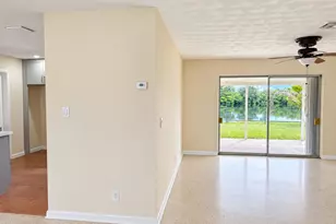 531 SW 11th Ave, Hallandale Beach, FL 33009 - Photo 11