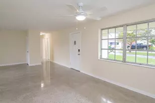531 SW 11th Ave, Hallandale Beach, FL 33009 - Photo 1
