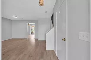 10881 Sea Hibiscus Ln, Tamarac, FL 33321 - Photo 3