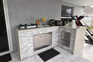 3941 Tropical Wy, Palm Springs, FL 33461 - Photo 27