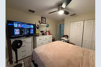 3941 Tropical Way, Palm Springs, FL 33461 - Photo 25
