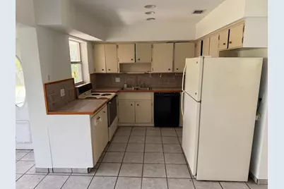 2924 NW 9th Terrace, Wilton Manors, FL 33311 - Photo 13