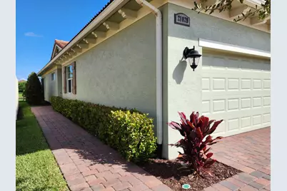 21029 SW Modena Way, Port Saint Lucie, FL 34986 - Photo 3