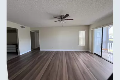 1002 Green Pine Boulevard #F2, West Palm Beach, FL 33409 - Photo 19