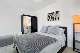244 Biscayne Blvd, Miami, FL 33132 - Photo 13