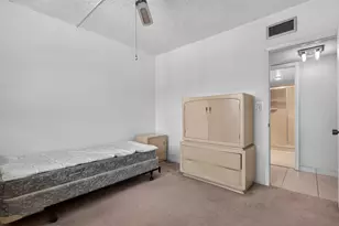 750 NE 199th St, Miami, FL 33179 - Photo 19