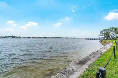 180 Yacht Club Way #102, Hypoluxo, FL 33462 - Photo 23