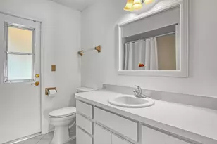 1835 Moonflower Cir, Wellington, FL 33414 - Photo 29