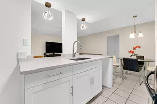 2840 NE 33rd Ct, Fort Lauderdale, FL 33306 - Photo 11
