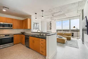 300 S Australian Ave, West Palm Beach, FL 33401 - Photo 5