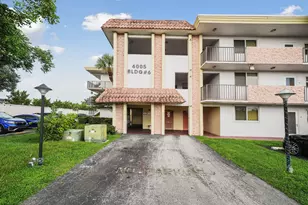 6005 Del Lago Cir, Sunrise, FL 33313 - Photo 1