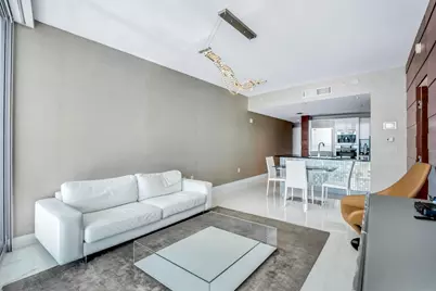 17121 Collins Avenue #2207, Sunny Isles Beach, FL 33160 - Photo 11