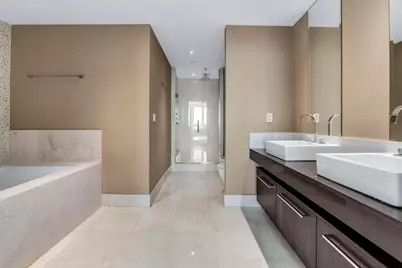 17121 Collins Avenue #2207, Sunny Isles Beach, FL 33160 - Photo 27