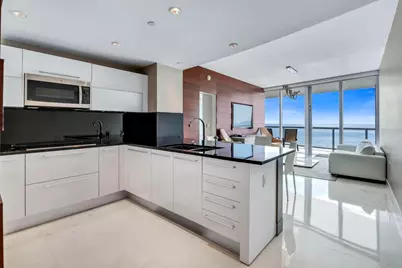 17121 Collins Avenue #2207, Sunny Isles Beach, FL 33160 - Photo 17