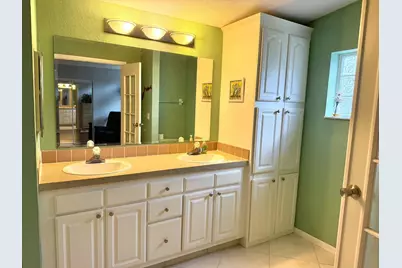 8110 9th Hole Drive, Port Saint Lucie, FL 34952 - Photo 25