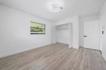 1633 Woods Bend Road, West Palm Beach, FL 33406 - Photo 13