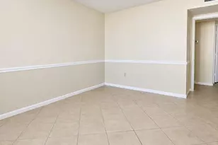 2851 NE 183rd St, Aventura, FL 33160 - Photo 9