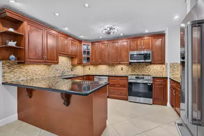 10531 NW 11th Court, Plantation, FL 33322 - Photo 15