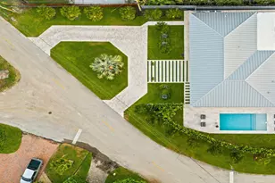 2000 Coral Gardens Dr, Wilton Manors, FL 33306 - Photo 45