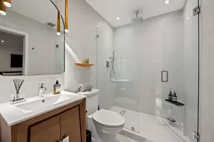 2000 Coral Gardens Dr, Wilton Manors, FL 33306 - Photo 21
