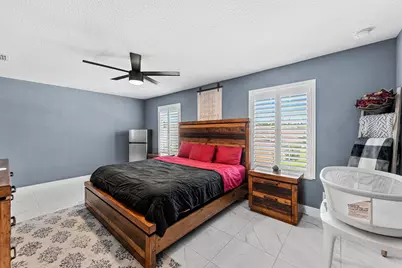 313 Palm Breezes Drive, Fort Pierce, FL 34945 - Photo 19