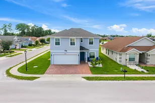 313 Palm Breezes Dr, Fort Pierce, FL 34945 - Photo 1