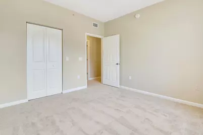 9211 Myrtlewood Circle W, Palm Beach Gardens, FL 33418 - Photo 11